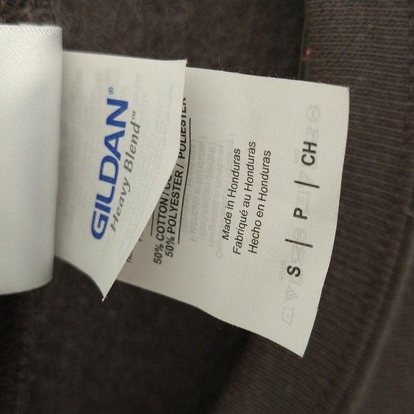 🎄 Charlie Brown Gray Christmas Sweater - Picture 6 of 9